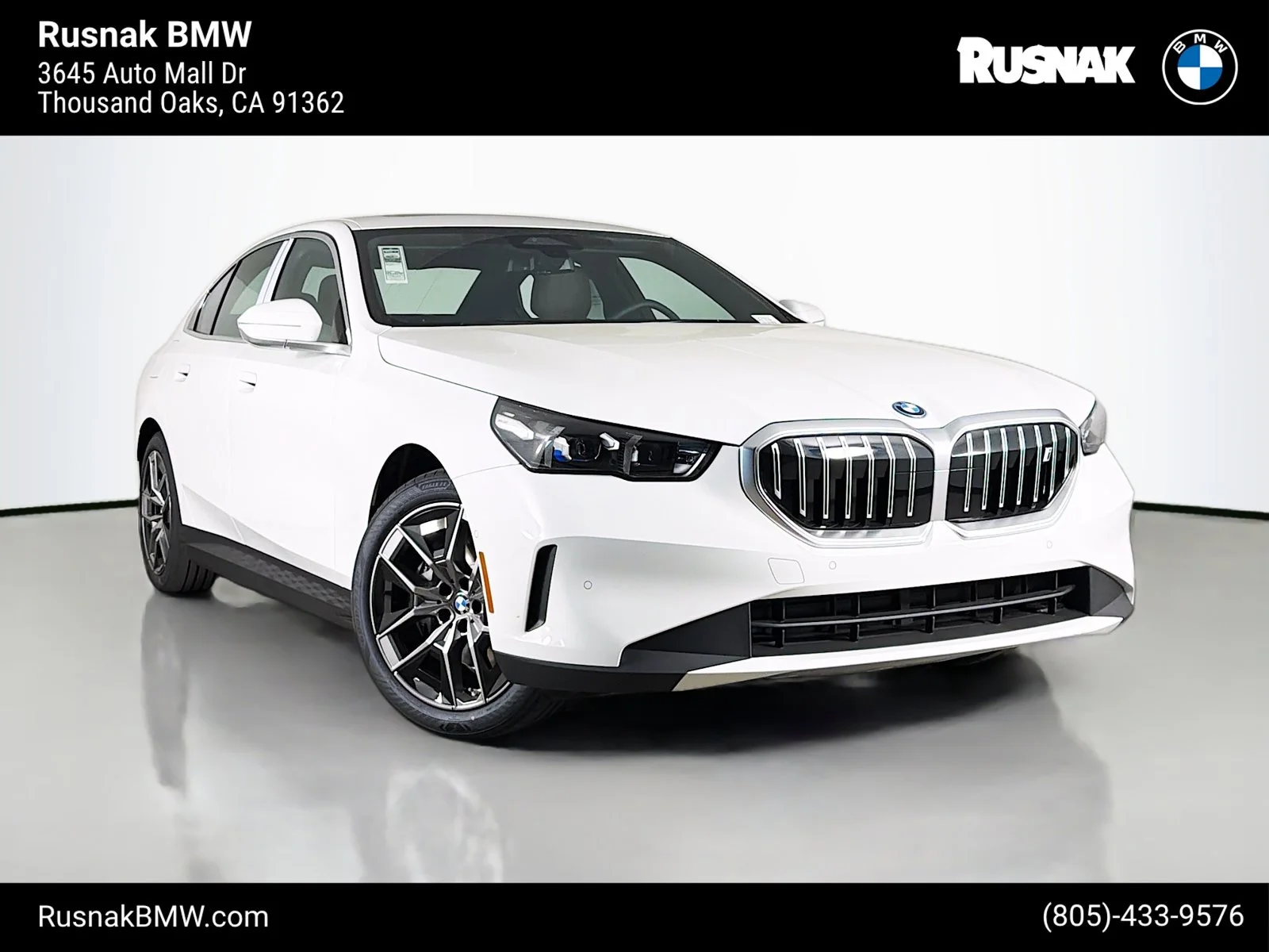 New 2027 Alpine White BMW eDrive40 image 1
