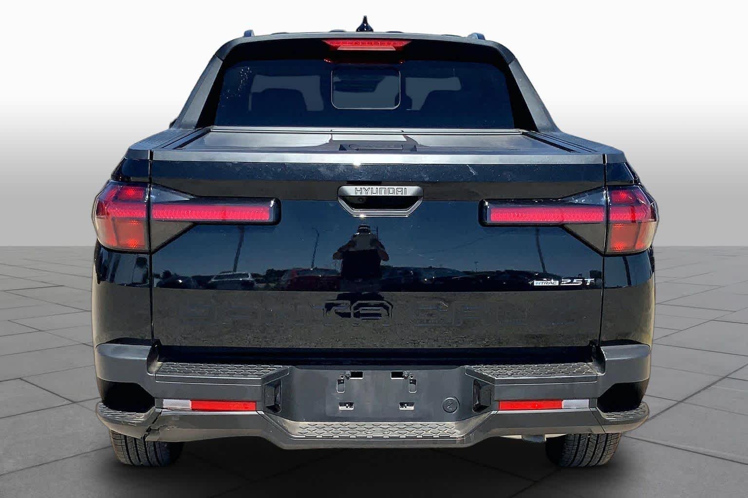 Pre-Owned 2023 Hyundai Santa Cruz SEL Premium