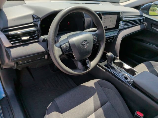 Certified Used 2025  Toyota LE image 18