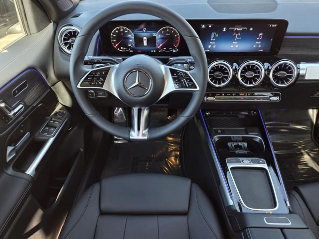 New 2026 Night Black Mercedes-Benz GLB 250 image 12