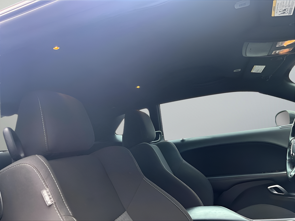 2023 Dodge Challenger R/T - Photo 18