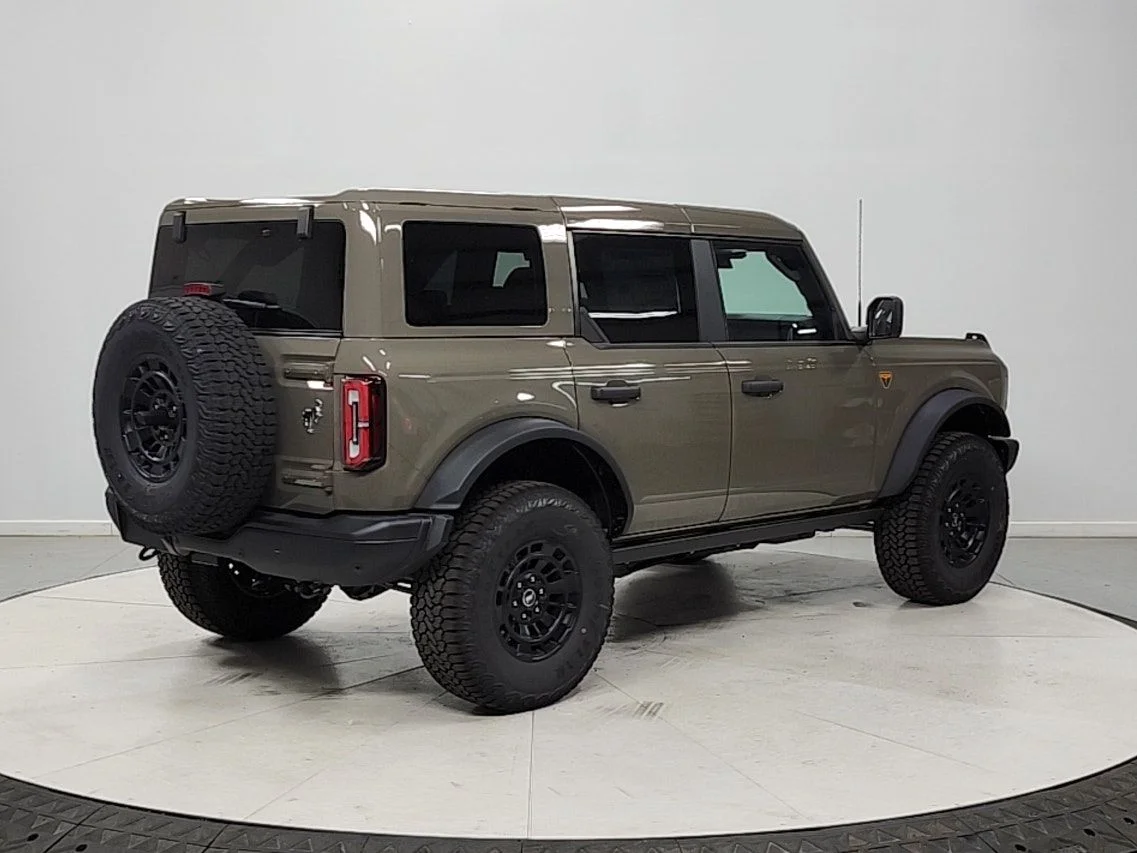 New 2026 Marsh Gray Ford Badlands® image 7