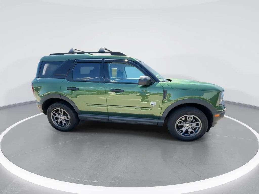 Used 2023 Green Ford Big Bend image 9