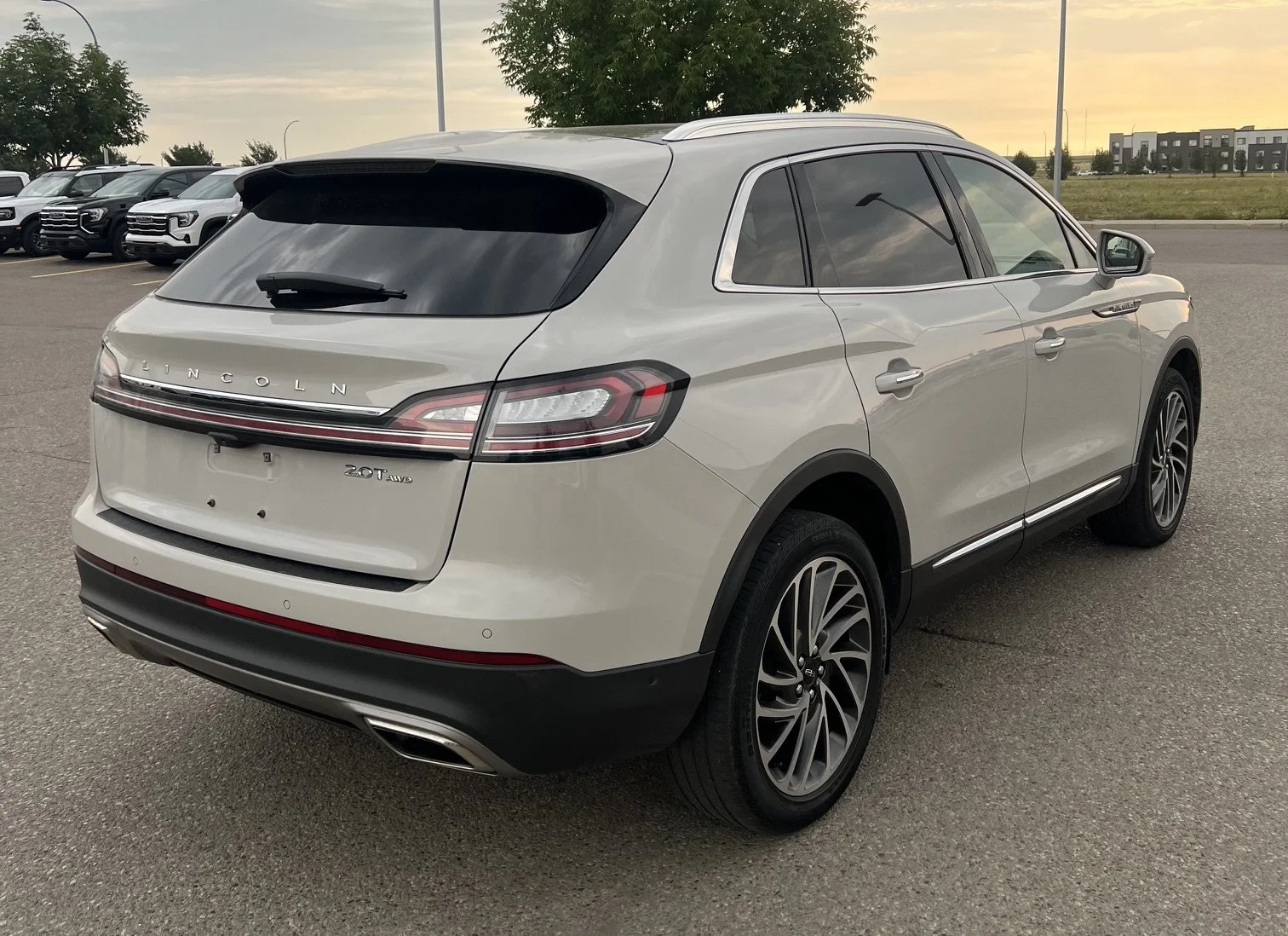 Used 2020 PEARL Lincoln RESERVE AWD **New Arrival** image 5