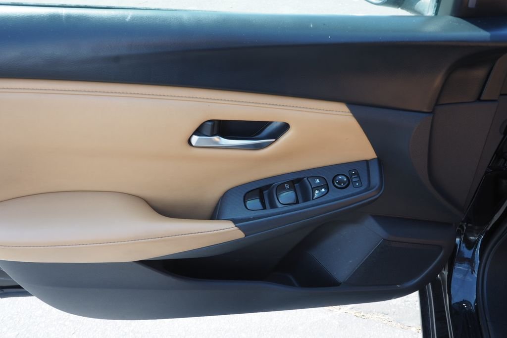 Used 2023 Black Nissan SV image 13