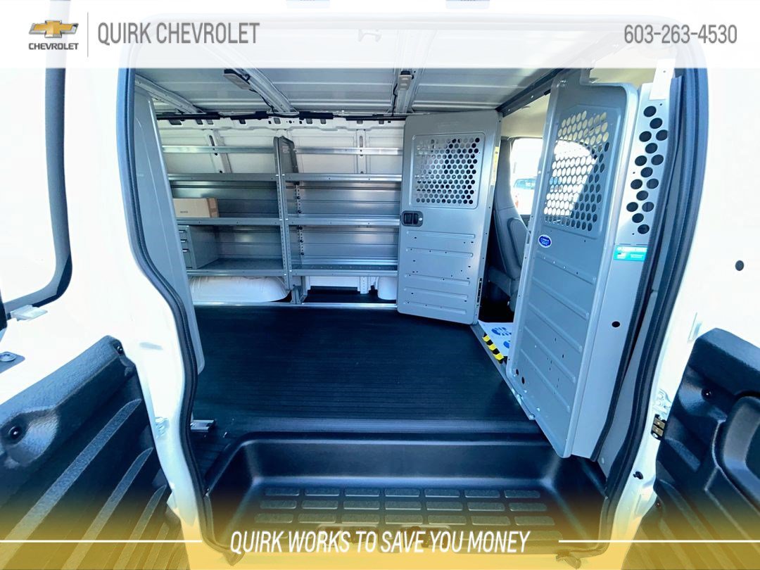 2025 Chevrolet Express Cargo Work Van - Photo 18