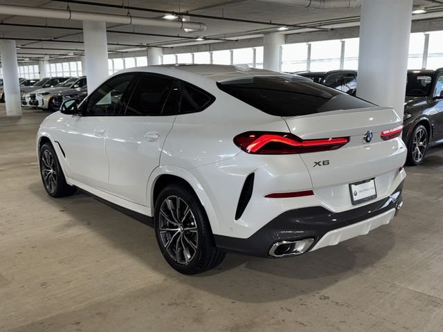 New 2027 Mineral White Metallic BMW xDrive40i image 5