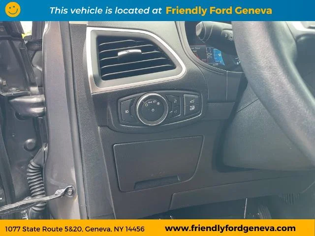 Certified Used 2022 Gray Metallic Ford SEL image 13