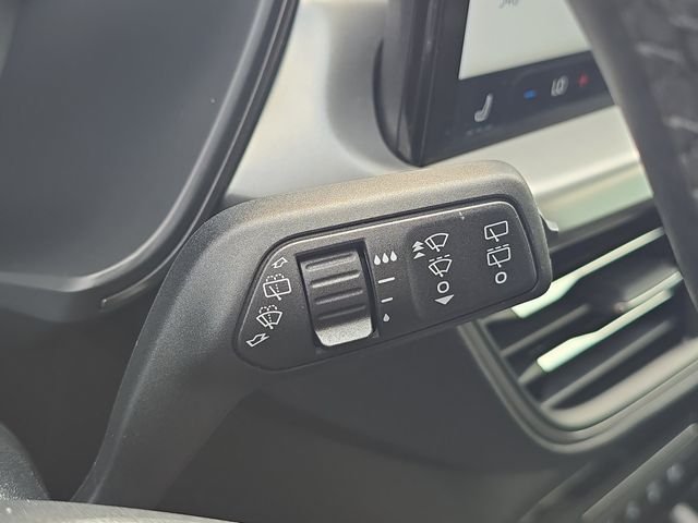 Certified Used 2023 Oxford White Ford Active image 14