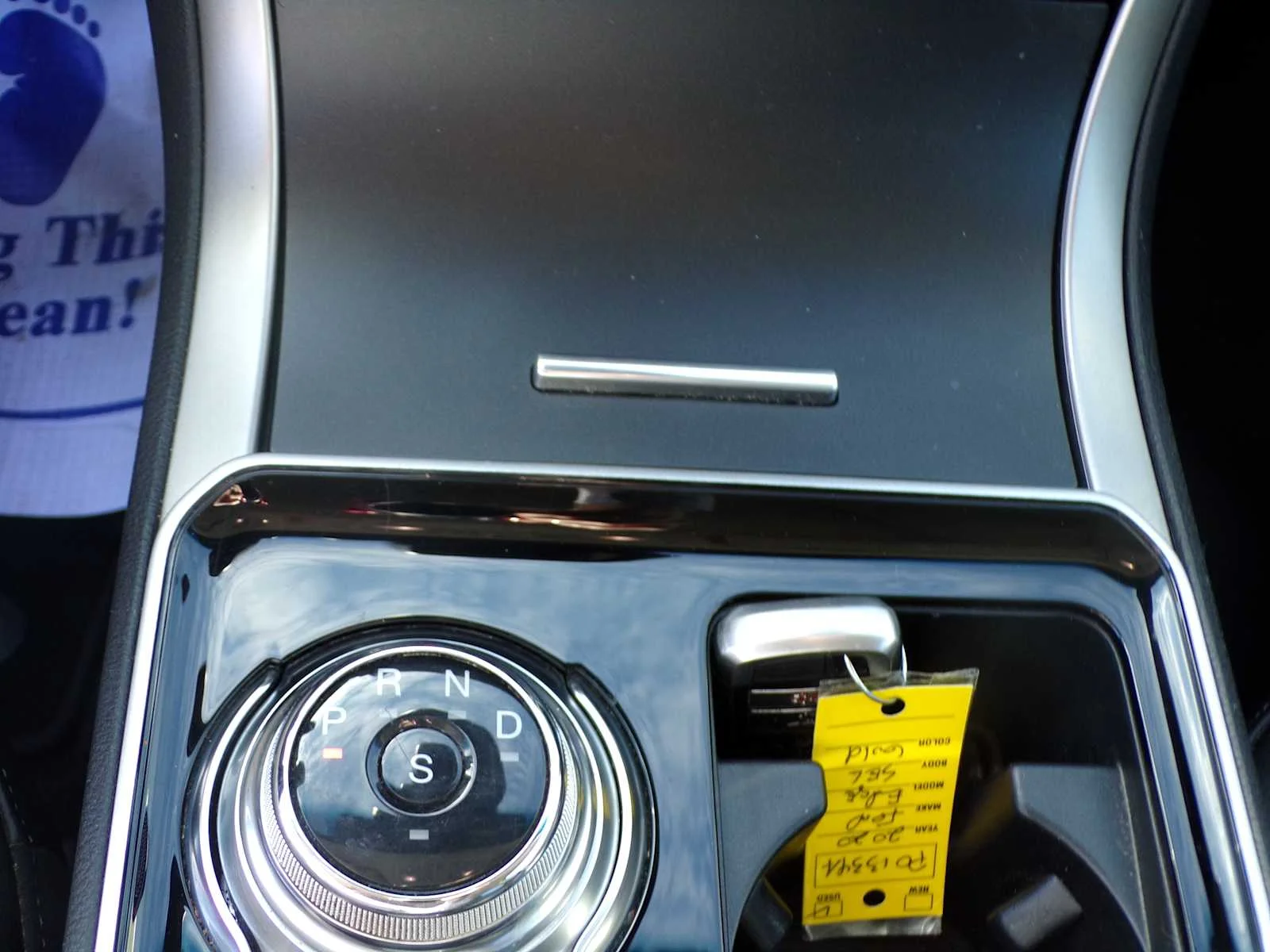 Used 2020 Desert Gold Metallic Ford SEL image 12