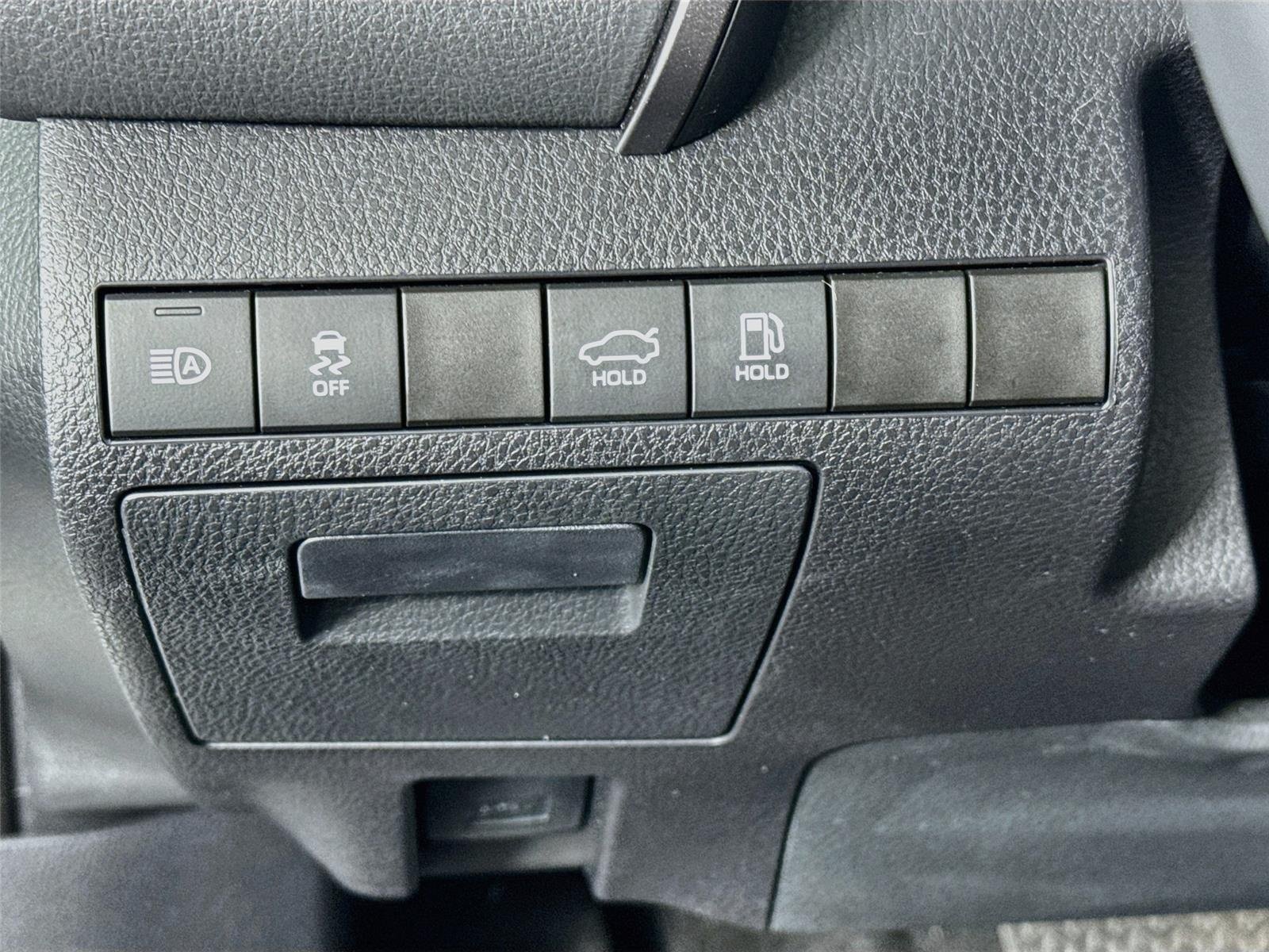 Used 2023 Ice Toyota XSE image 10