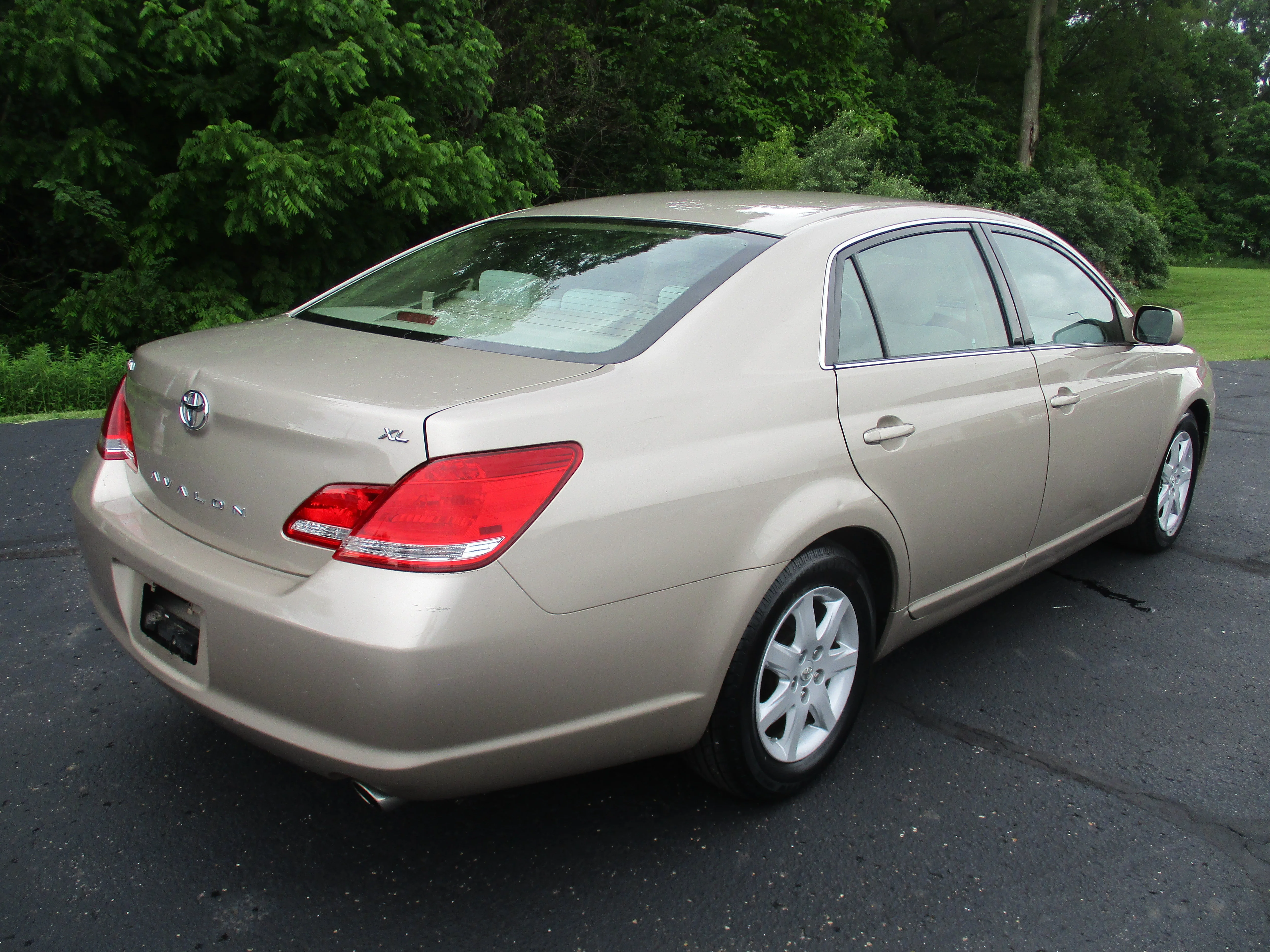 Used 2007 Beige Toyota  image 47