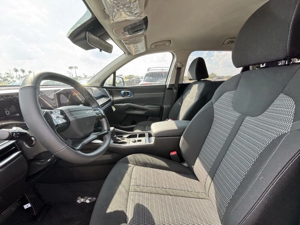 New 2026 White Kia LX image 15