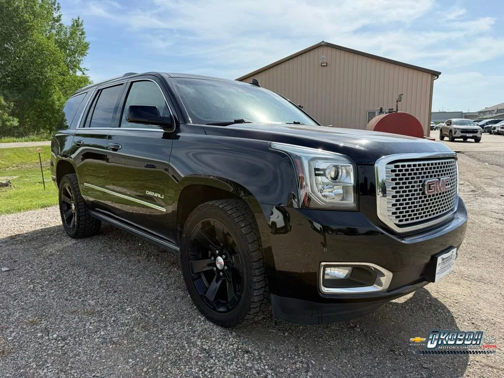 2016 GMC Yukon Denali's photo