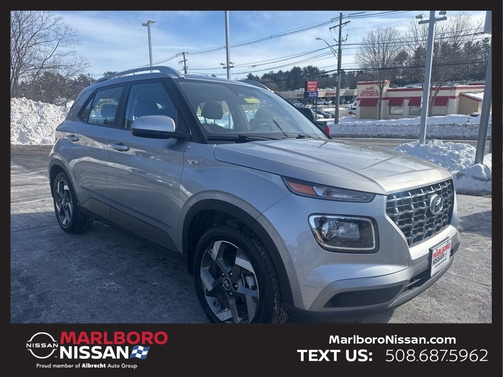 2023 Hyundai Venue SEL