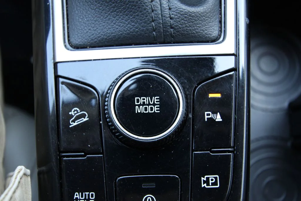Used 2023 Gray Kia EX image 27