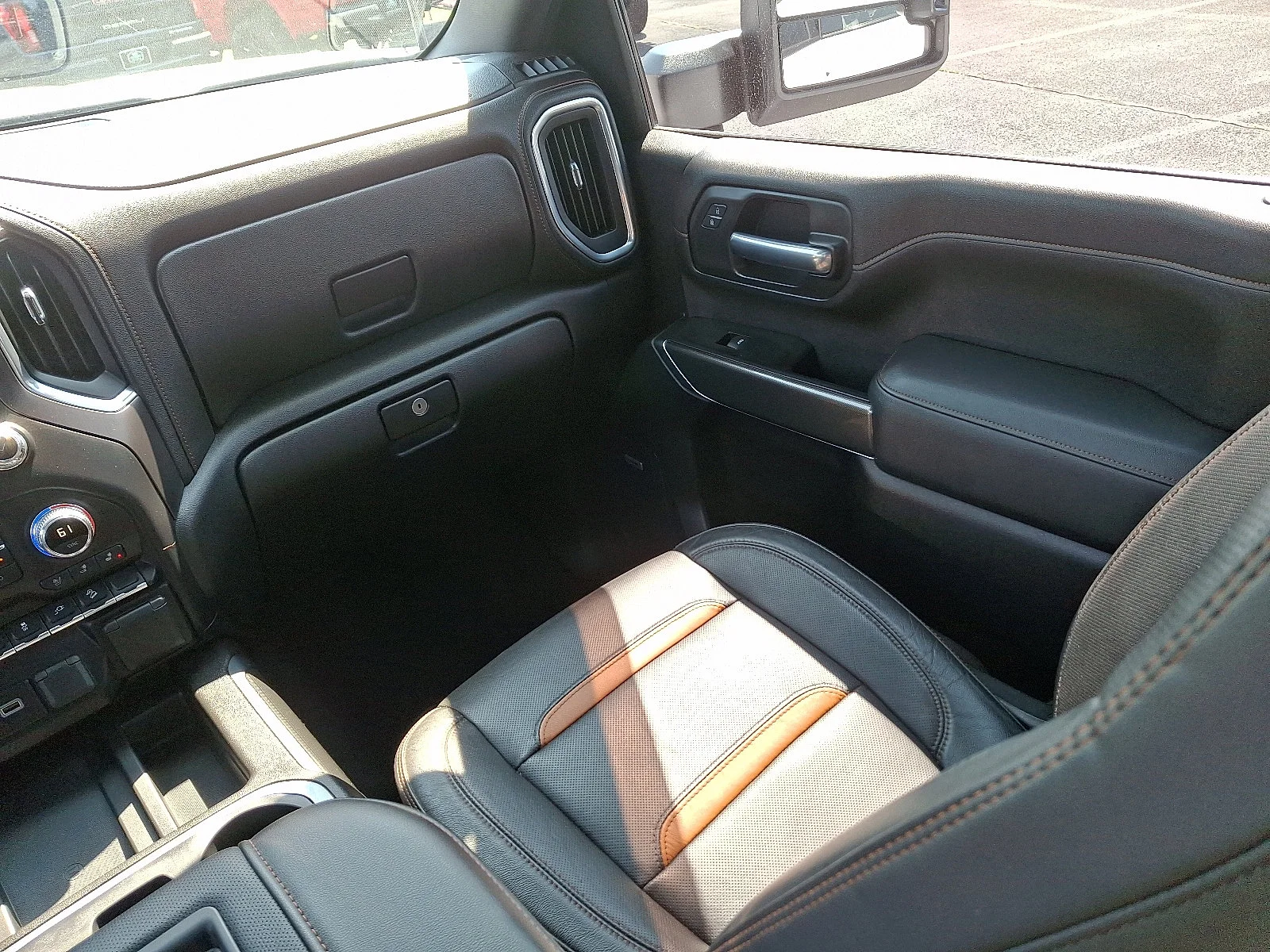 2020 GMC Sierra 2500HD AT4 - Photo 16