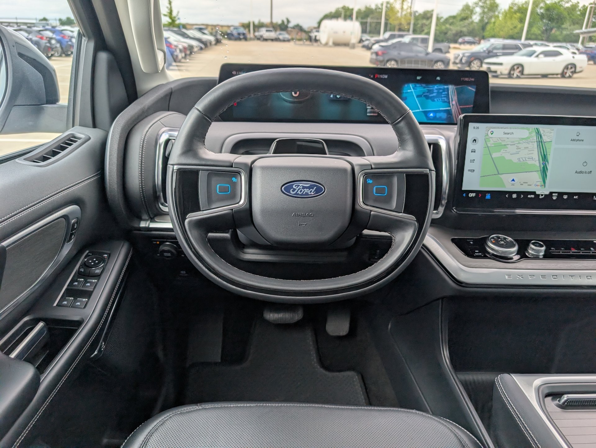 Used 2025 Silver Ford Platinum image 23