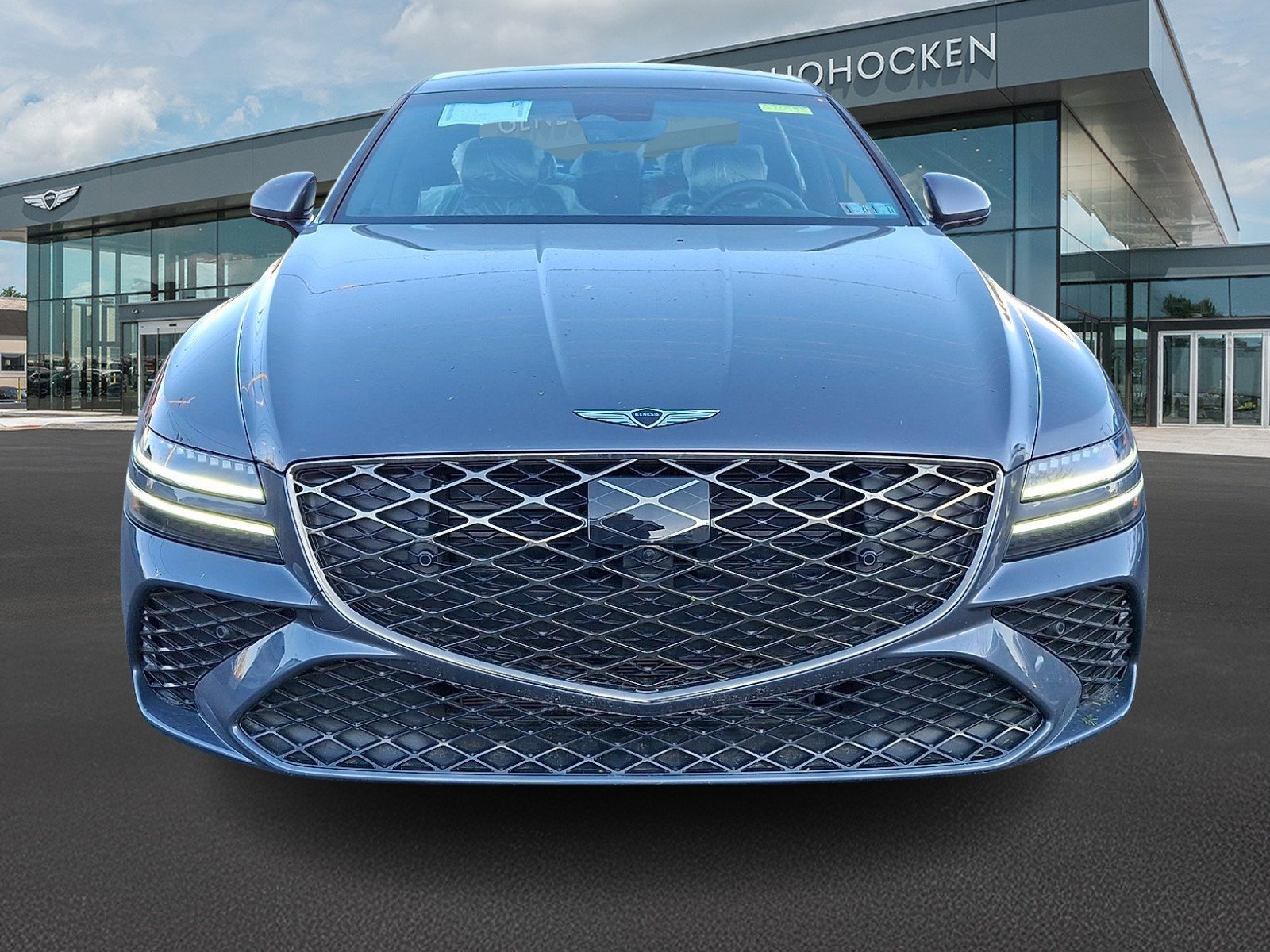New 2026 Ceres Blue Genesis 2.5T SPORT PRESTIGE image 3