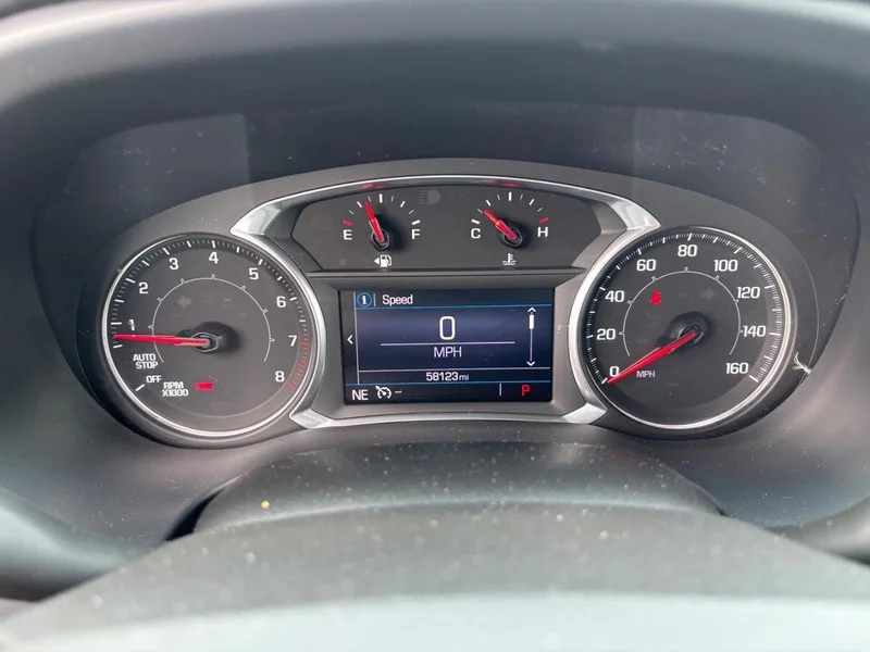 2021 GMC Acadia SLE - Photo 18