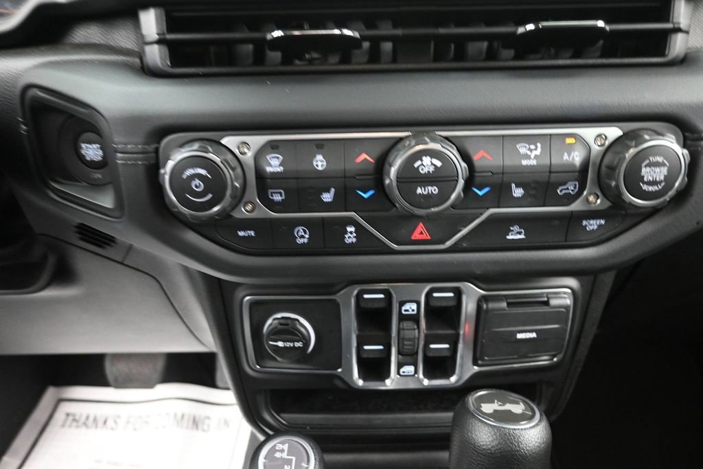 Used 2026 White Jeep Sahara image 20