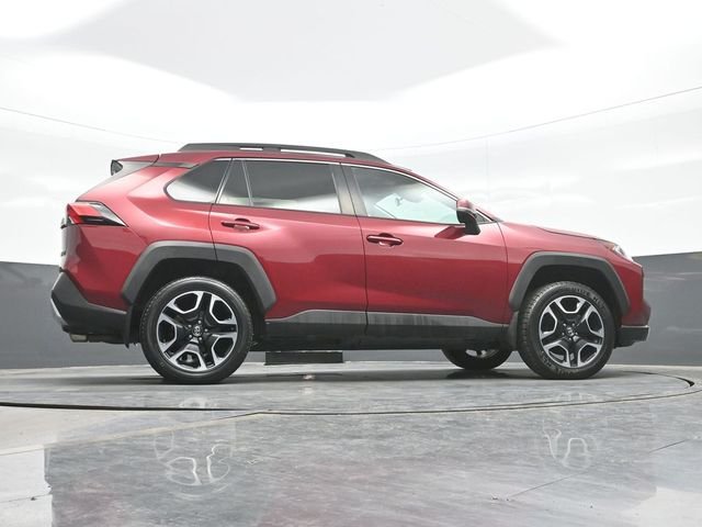 Used 2019 Red Toyota Adventure image 25