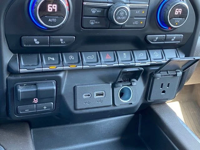 2021 Chevrolet Silverado 1500 LT Trail Boss - Photo 16