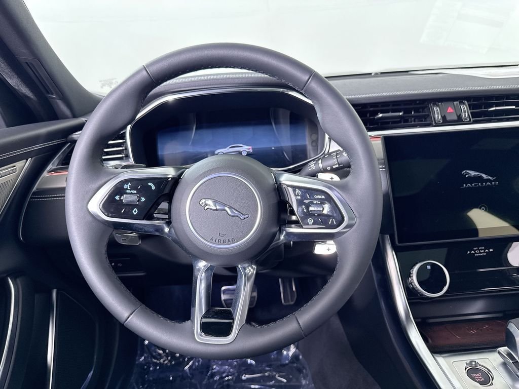 2024 Jaguar XF R-Dynamic SE - Photo 14