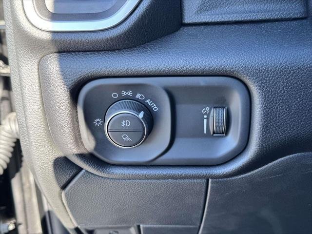 2026 RAM 3500 Big Horn - Photo 7