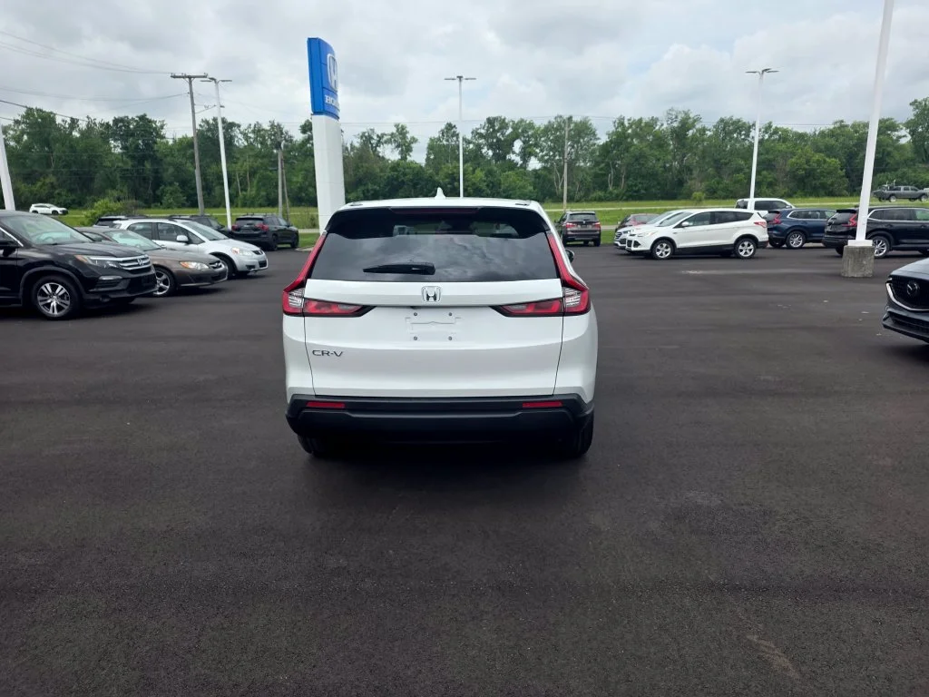 2026 Honda CR-V EX - Photo 4