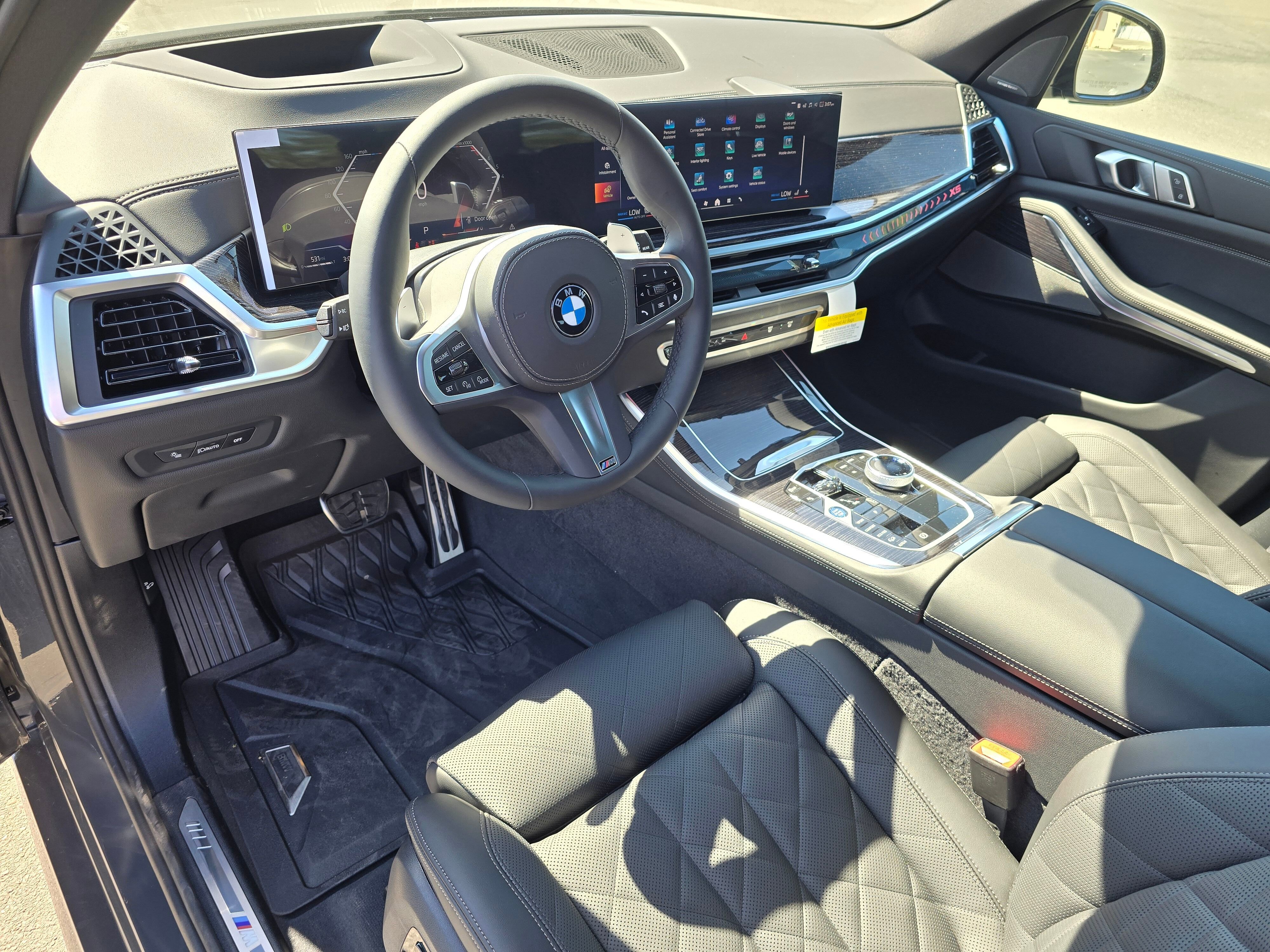 New 2026 Dravit Grey Metallic BMW xDrive40i image 34