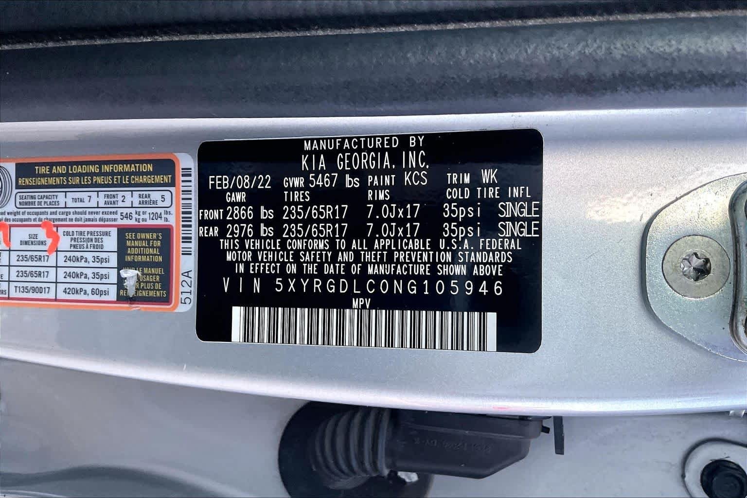 Used 2022 Sparkling Silver Kia LX image 34