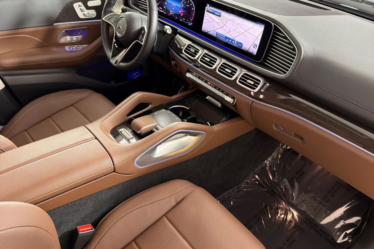 Used 2026 OBSIDIAN BLACK METAL Mercedes-Benz GLS 450 image 14