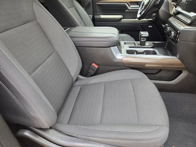 Used 2024 Lakeshore Blue Metallic Chevrolet RST image 12