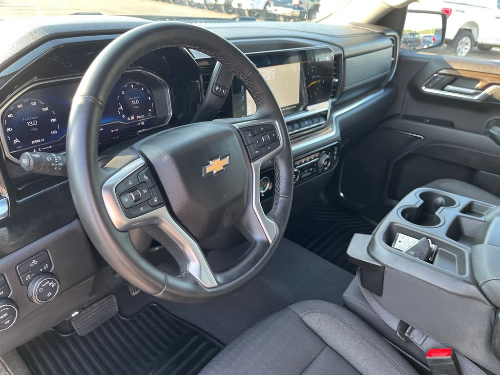 Used 2023 Brown Chevrolet LT image 16