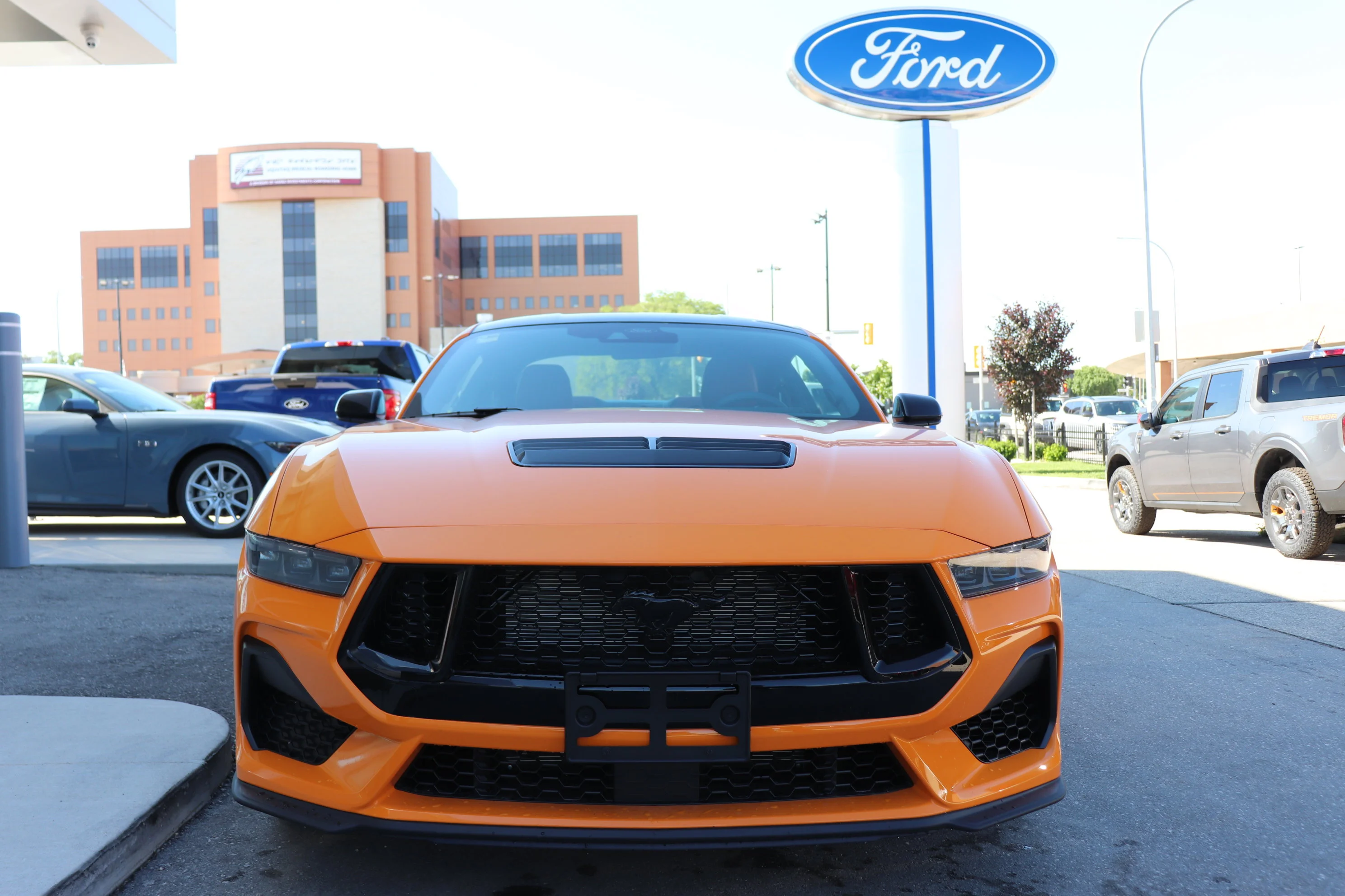 New 2026 ORANGE FURY METALLIC TC Ford GT Premium image 2