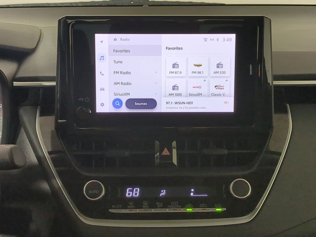 Used 2024  Toyota LE image 19