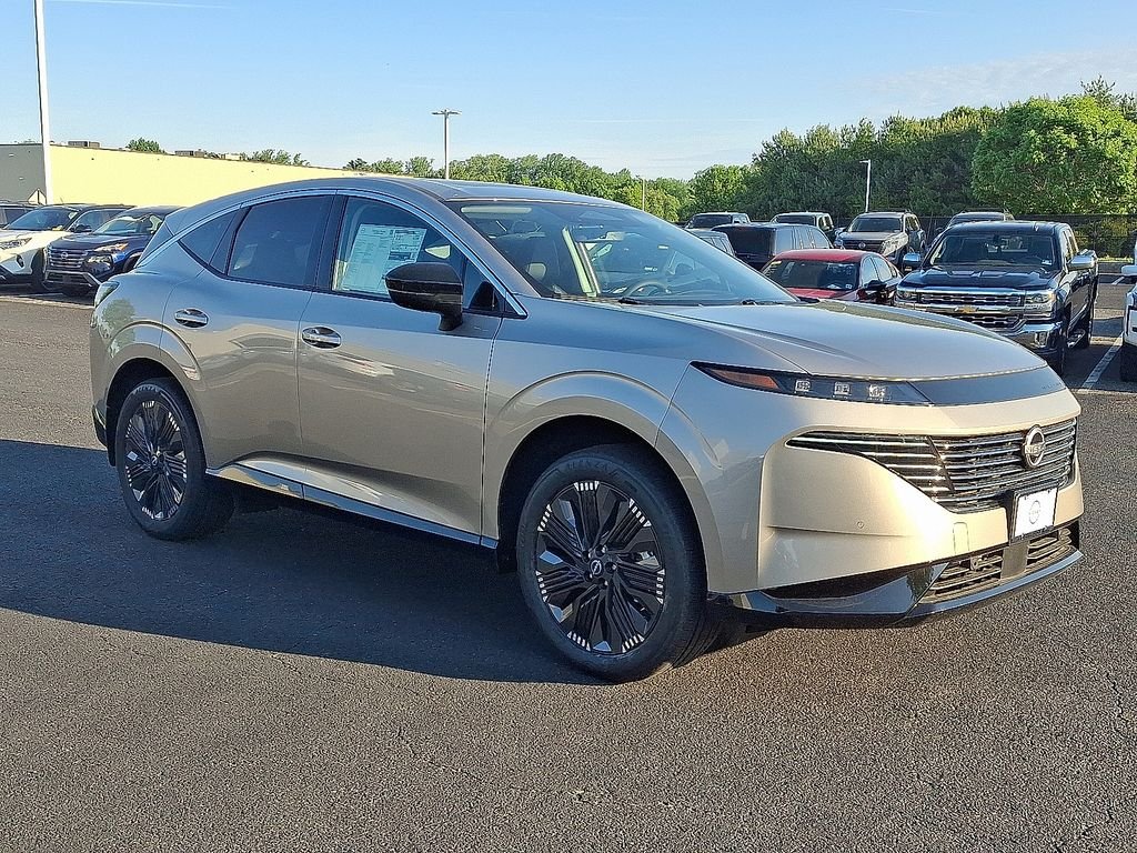 New 2026 Champagne Silver Metallic Nissan Platinum image 2