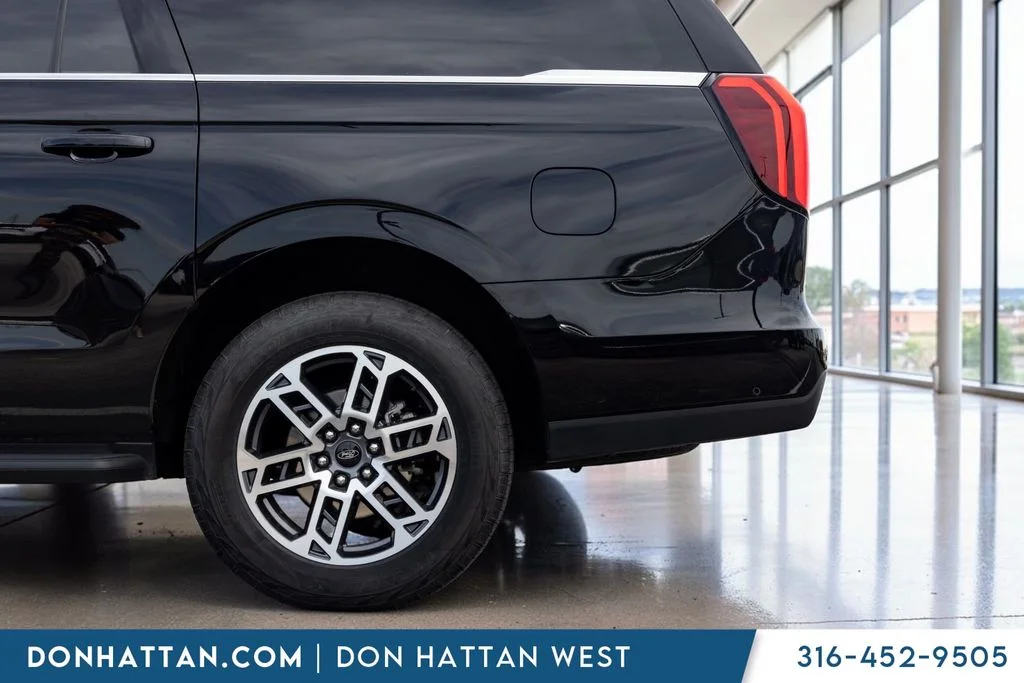Used 2025 Black Ford Active image 34