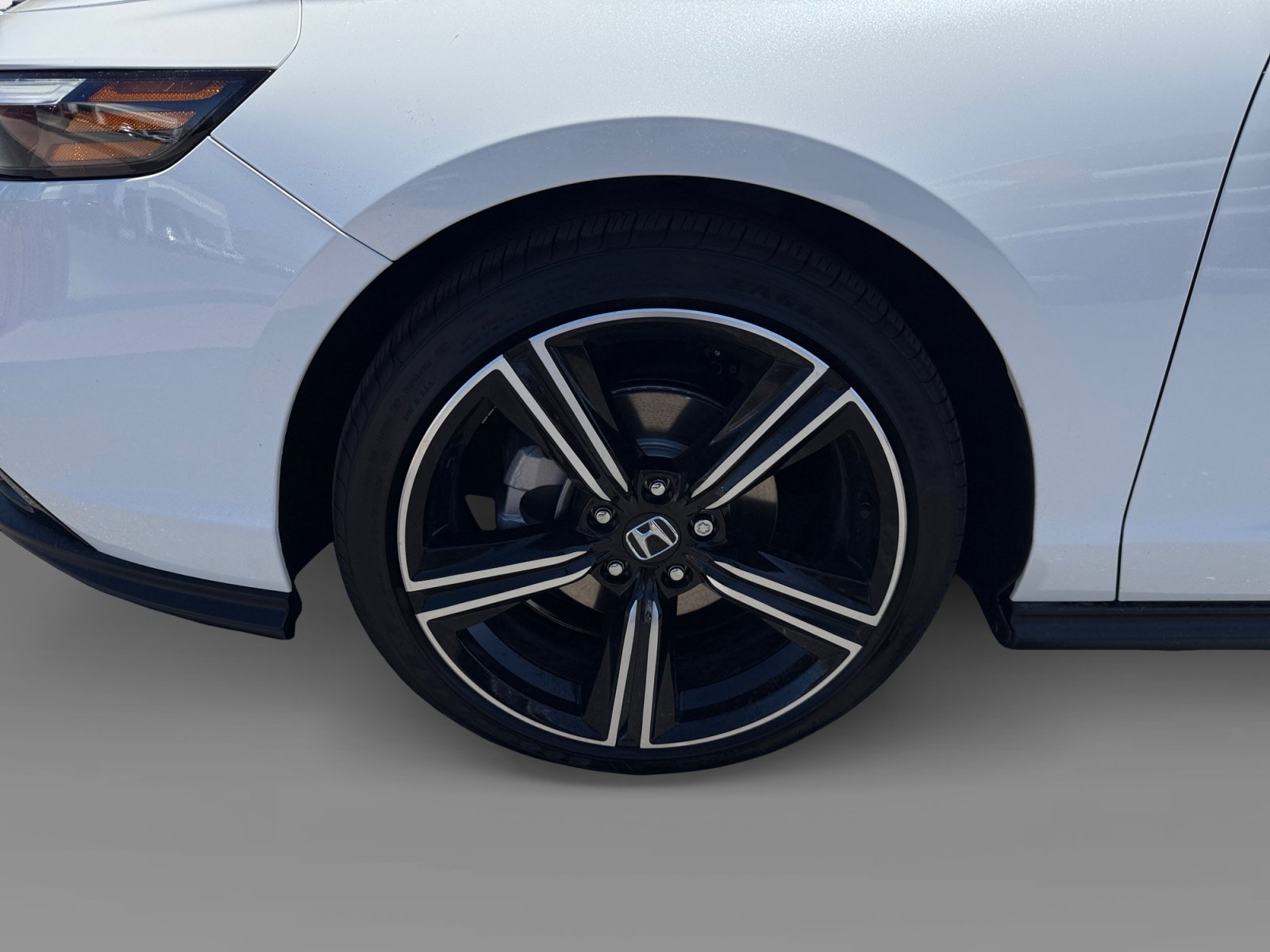 New 2026 Platinum White Pearl Honda SE image 9