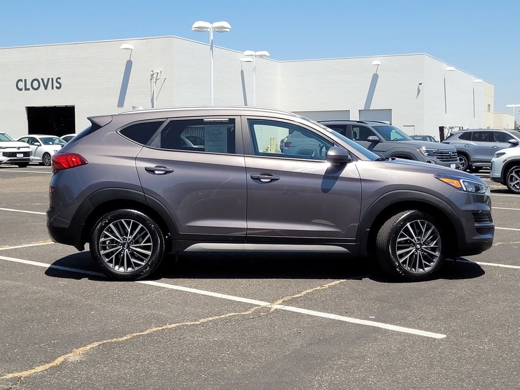 Used 2021 Gray Hyundai SEL image 5
