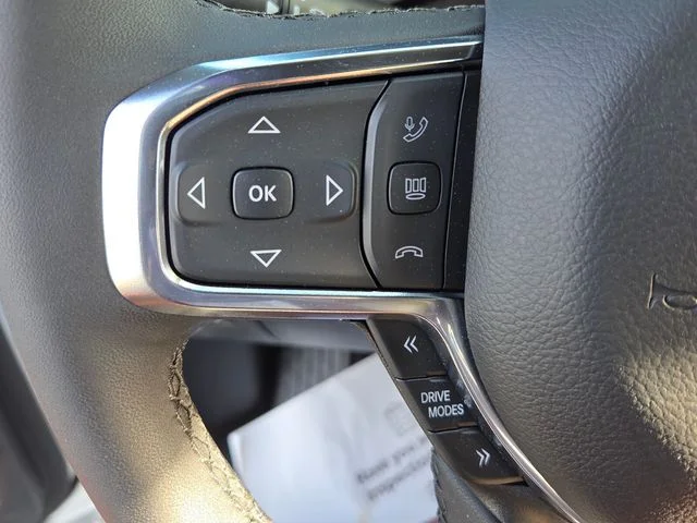 New 2026 Bright White Clear-Coat Exterior Paint RAM Laramie image 25