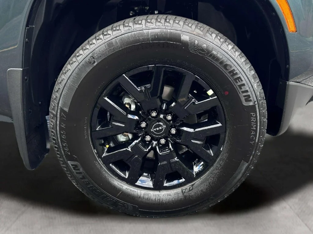 New 2027 Alpine Metallic Nissan Crew Cab SV image 11