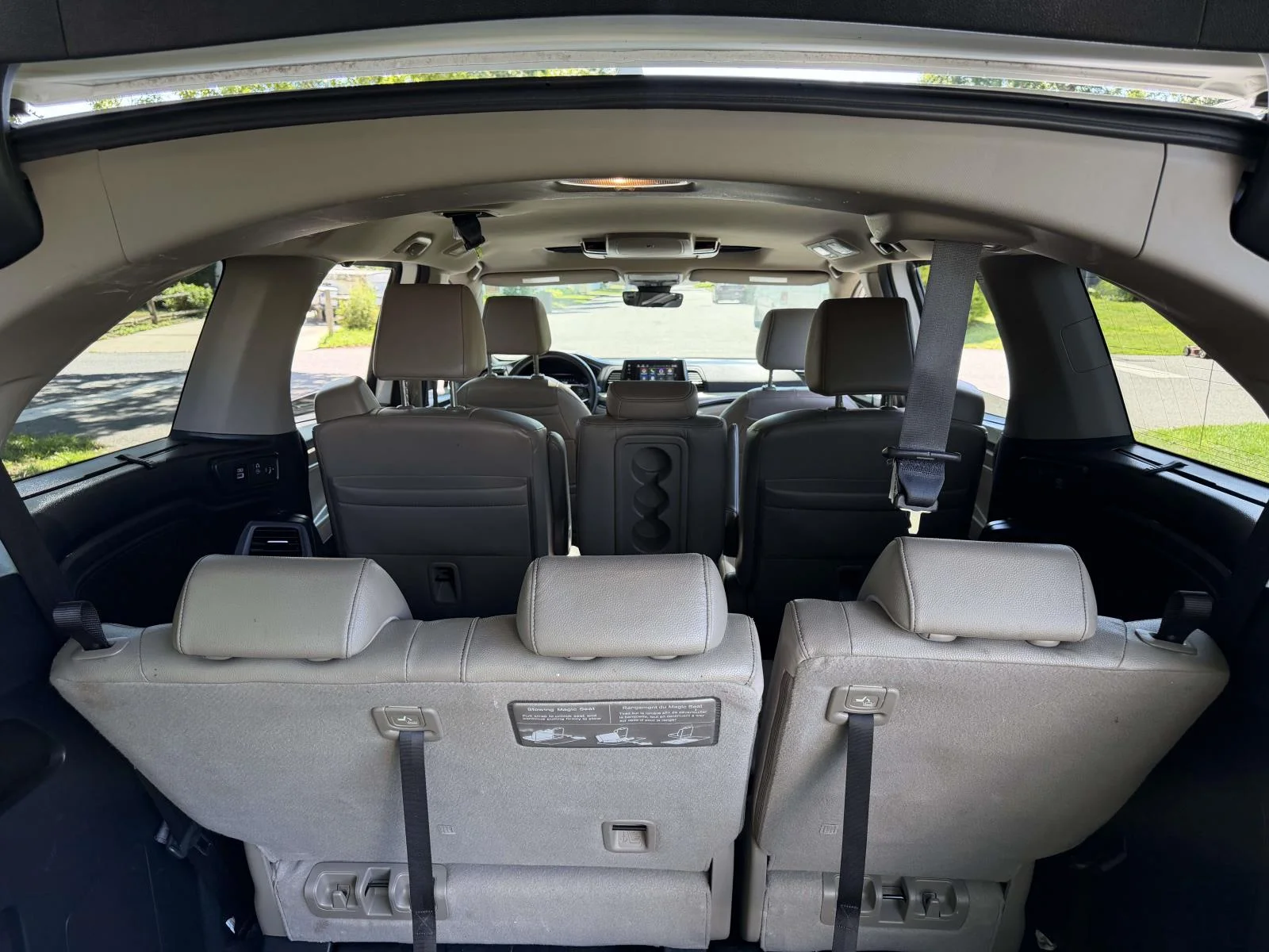 Used 2023 White Honda Touring image 8
