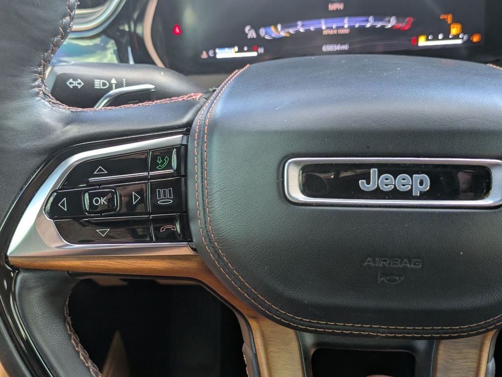 Used 2022 Black Jeep Summit image 16