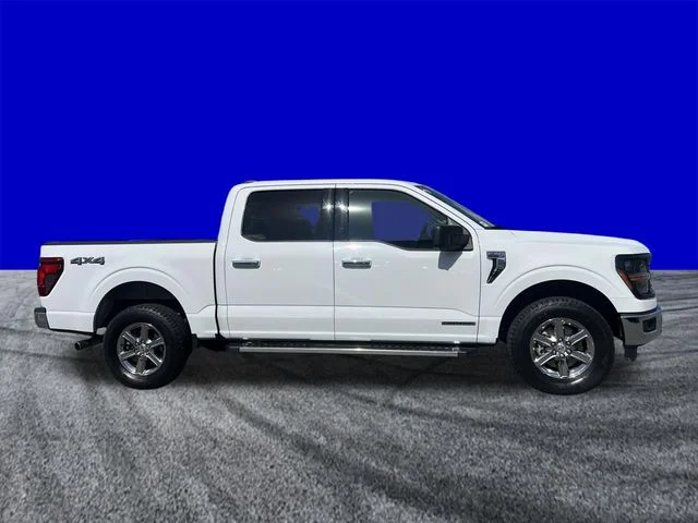 Certified Used 2024 Oxford White Ford XLT image 2