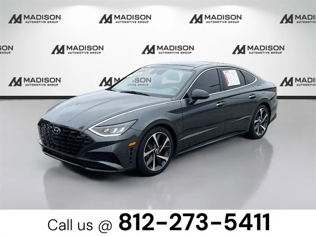 Used 2022 Gray Hyundai SEL Plus image 1
