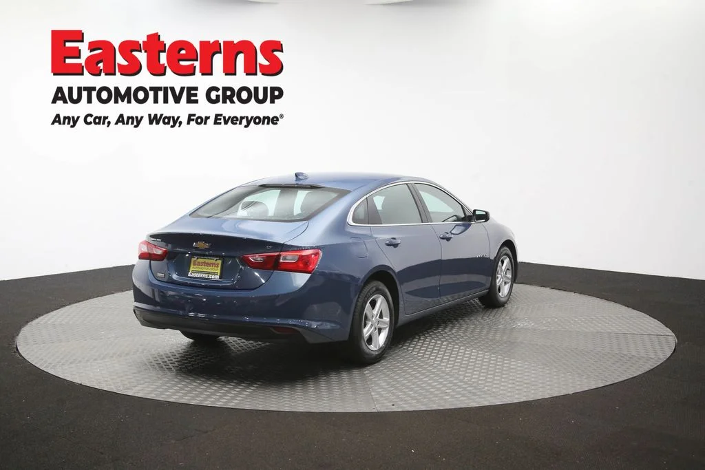 Used 2024 Blue Chevrolet LT image 40