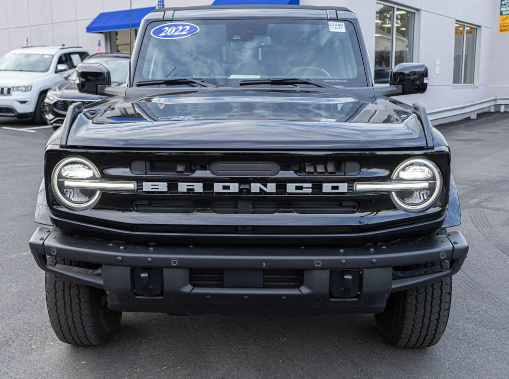 Used 2022 Black Ford Outer Banks image 9