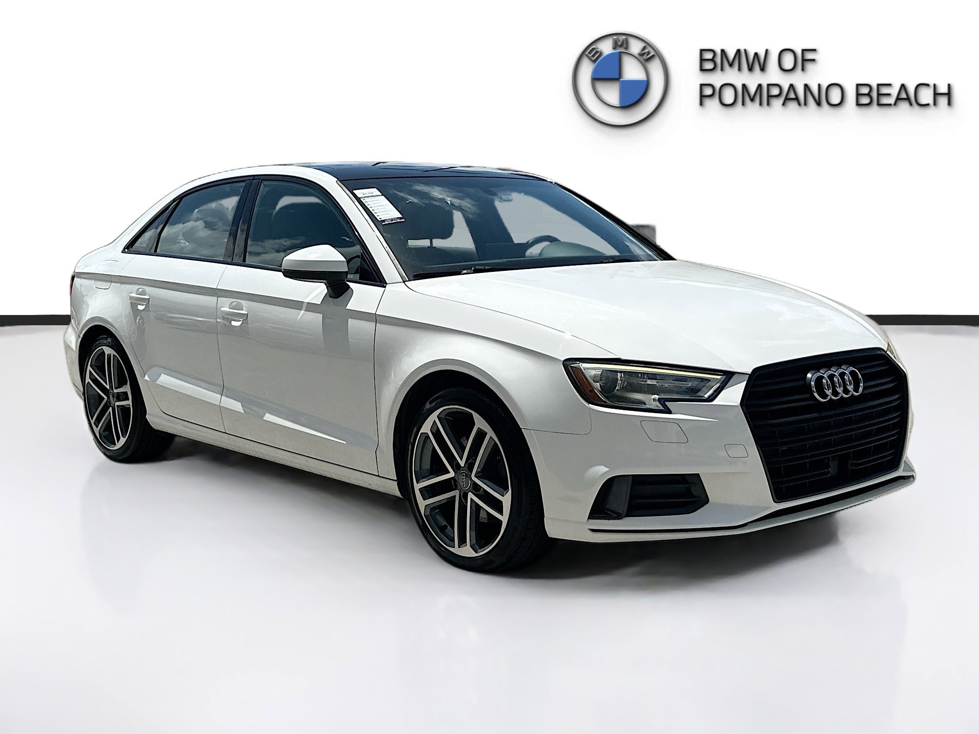 2019 Audi A3 2.0T FWD S tronic Premium's photo